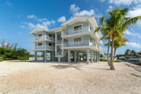 Key Largo Ocean Shore Villa 2 with pool & boat slip - Image 1